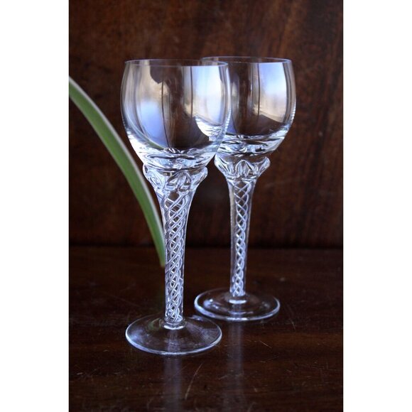 Vintage crystal twist stem cordial glasses, Bohemia Crystalex Suzanne pattern - Picture 5 of 9